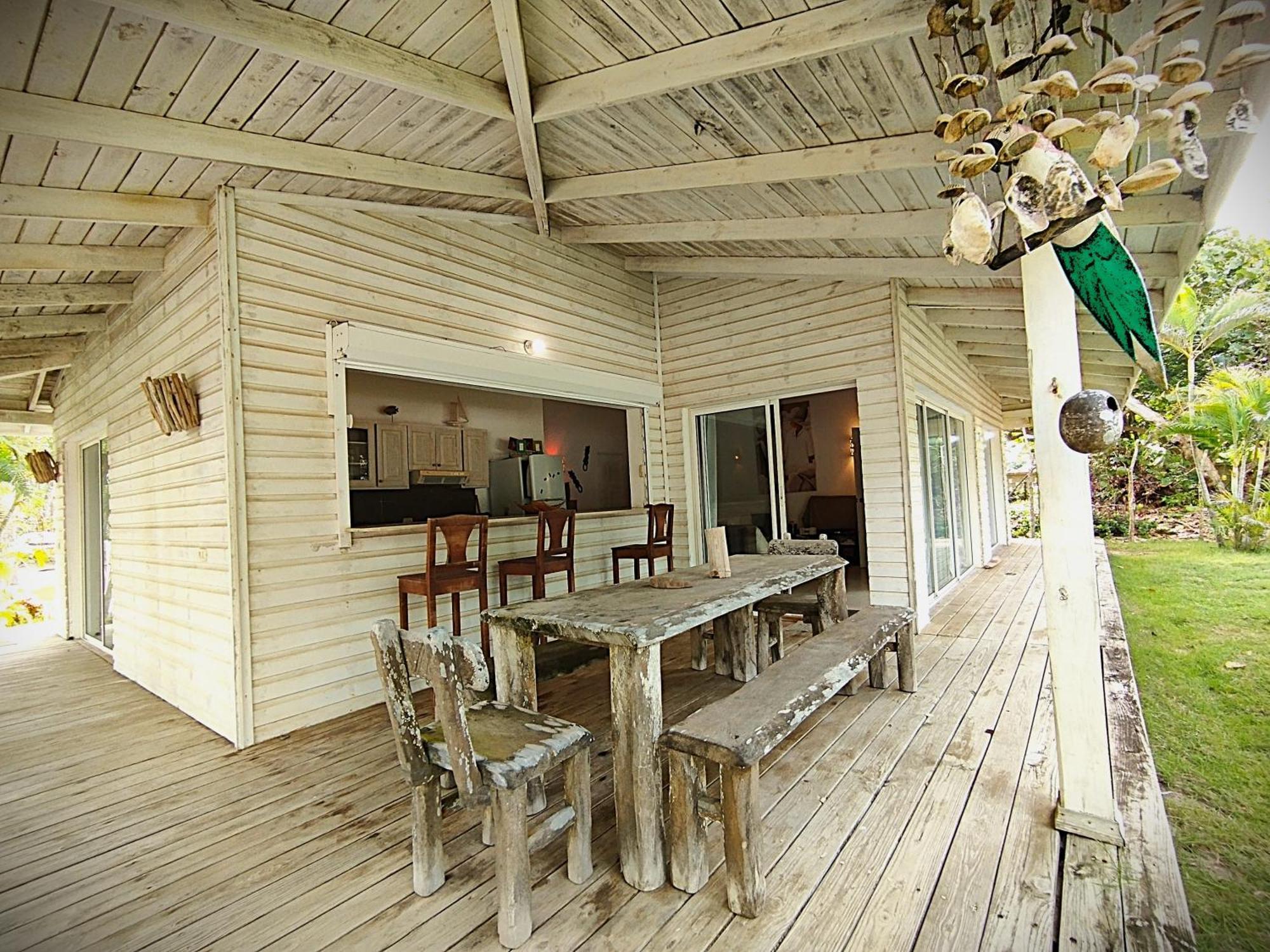 Villa Bianca - Beachfront With Pool Sosua Bagian luar foto