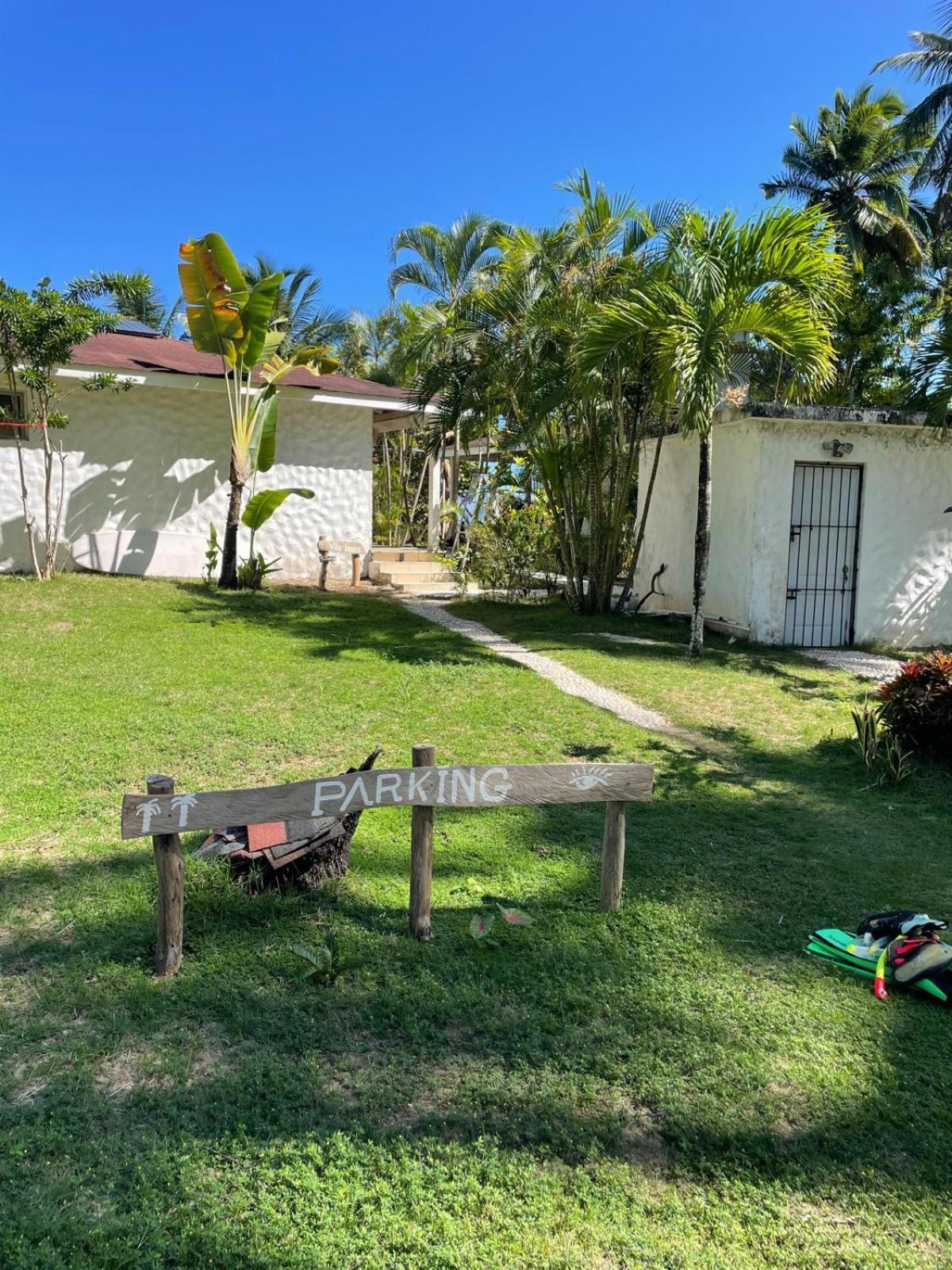 Villa Bianca - Beachfront With Pool Sosua Bagian luar foto